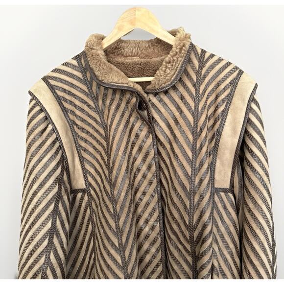 Vintage Suede & Embossed Leather Shearling Coat Tan Brown Boho Size 42 (M/L) - Picture 2 of 16